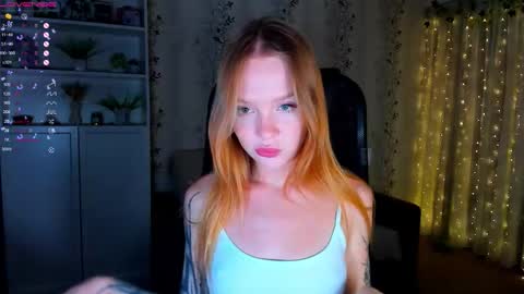 Snapshot of babyfoxyy chatting on 09-17-25, 06:09 maddy online show from 09-17-25, 06:09