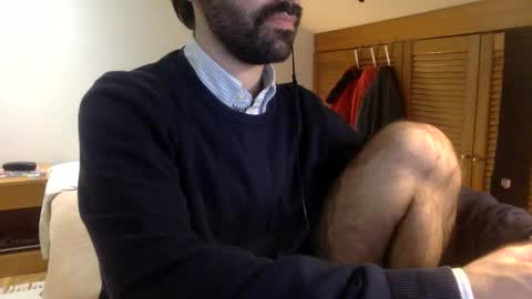 Snapshot of babyhardy chatting on 01-12-25, 07:10 Tom A. online show from 01-12-25, 07:10