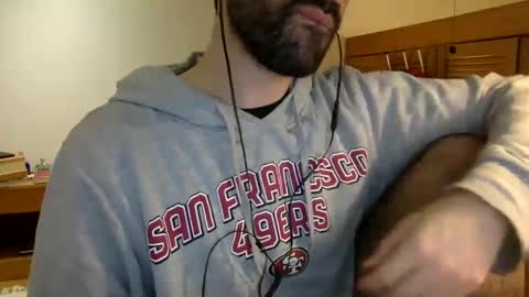 Snapshot of babyhardy chatting on 02-10-25, 07:28 Tom A. online show from 02-10-25, 07:28