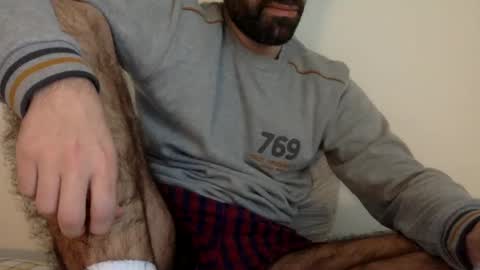 Snapshot of babyhardy chatting on 02-19-25, 05:06 Tom A. online show from 02-19-25, 05:06