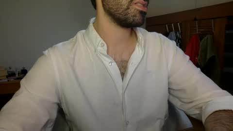 Snapshot of babyhardy chatting on 09-21-25, 04:08 Tom A. online show from 09-21-25, 04:08