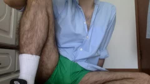 Snapshot of babyhardy chatting on 07-10-26, 10:29 Tom A. online show from 07-10-26, 10:29