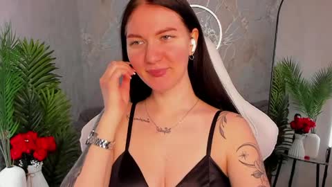 Sophia online show from 04-05-26, 03:26