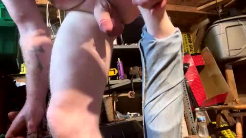 babyleggreg6 online show from 09-29-25, 06:46