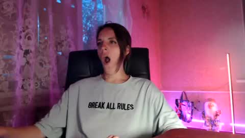 Sonya online show from 06-26-26, 06:01