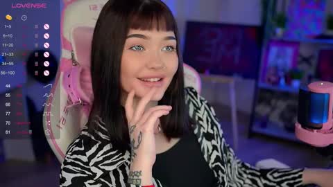 Nika online show from 12-05-24, 02:09