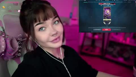 Nika online show from 02-10-25, 01:46