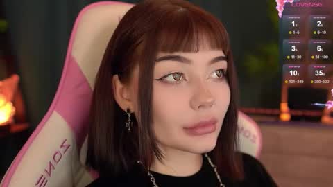 Nika online show from 11-13-25, 09:25