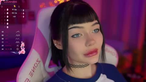 Snapshot of babyroxynill chatting on 05-11-26, 10:07 Nika online show from 05-11-26, 10:07