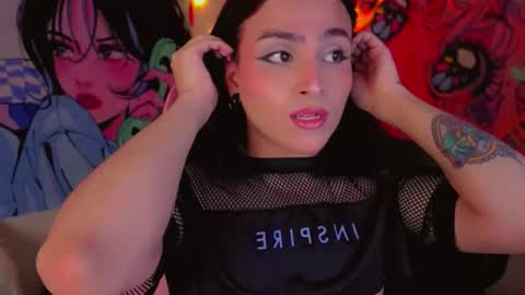 Snapshot of babysofix_ chatting on 11-04-25, 01:32 babysofix_ online show from 11-04-25, 01:32