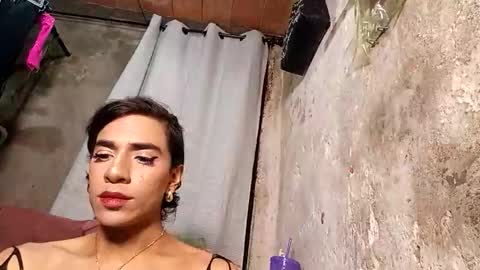 Snapshot of babyy_foxxy chatting on 10-27-25, 09:52 Megan online show from 10-27-25, 09:52