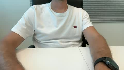Snapshot of backtoureon chatting on 07-06-26, 02:03 backtoureon online show from 07-06-26, 02:03