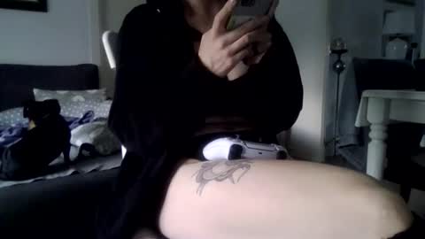 Honey online show from 10-16-25, 07:20