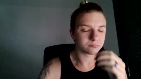 Honey online show from 10-29-25, 08:38