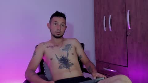 Snapshot of bad__couple_ chatting on 03-02-26, 09:43 s online show from 03-02-26, 09:43