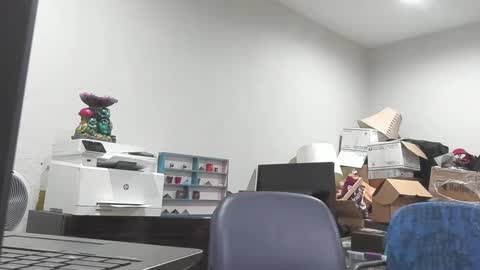 Snapshot of bad_boy4u2abuse chatting on 10-02-25, 01:34 bad_boy4u2abuse online show from 10-02-25, 01:34