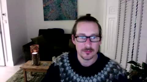 Snapshot of bad_dad43 chatting on 12-15-25, 09:30 Bad dad43 online show from 12-15-25, 09:30