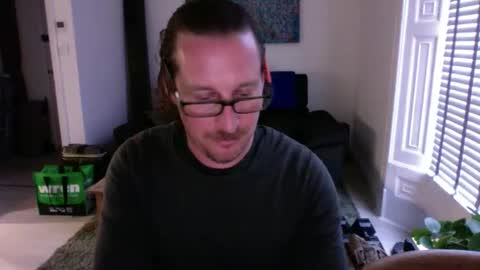 Snapshot of bad_dad43 chatting on 06-02-26, 04:58 Bad dad43 online show from 06-02-26, 04:58