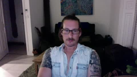 Snapshot of bad_dad43 chatting on 07-13-26, 09:50 Bad dad43 online show from 07-13-26, 09:50
