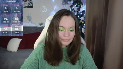 Snapshot of bad_girl009 chatting on 12-17-24, 02:33 Lin online show from 12-17-24, 02:33