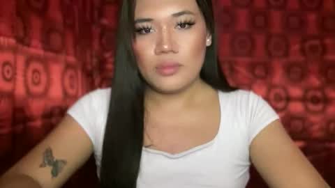 Snapshot of bad_kitty_amara chatting on 05-06-26, 02:40 AMARA - FOLLOW ME AND THUMBS UP online show from 05-06-26, 02:40