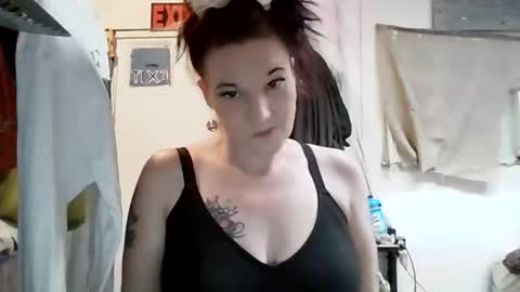 Snapshot of badassbrandi2026 chatting on 01-13-26, 01:44 badassbrandi2026 online show from 01-13-26, 01:44