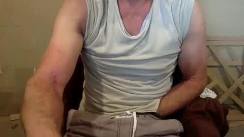 Snapshot of baddadatwork chatting on 11-18-25, 10:03 baddadatwork online show from 11-18-25, 10:03