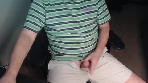 Snapshot of baddaddy77 chatting on 03-09-26, 02:10 baddaddy77 online show from 03-09-26, 02:10