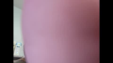 Snapshot of baddevil_dog chatting on 09-25-25, 10:35 baddevil_dog online show from 09-25-25, 10:35