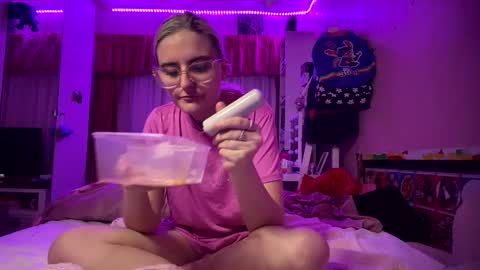 baddieprettypussy online show from 05-27-26, 01:52
