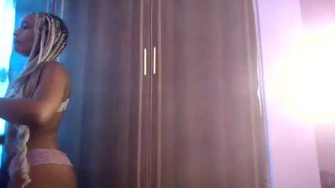 badgalheloves online show from 05-25-26, 05:35