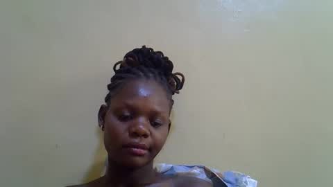 Snapshot of badgirl_p chatting on 10-26-25, 05:46 Princess online show from 10-26-25, 05:46