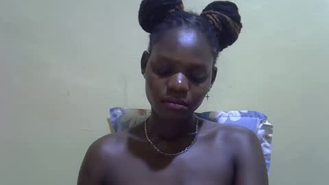 Snapshot of badgirl_p chatting on 11-28-25, 07:05 Princess online show from 11-28-25, 07:05