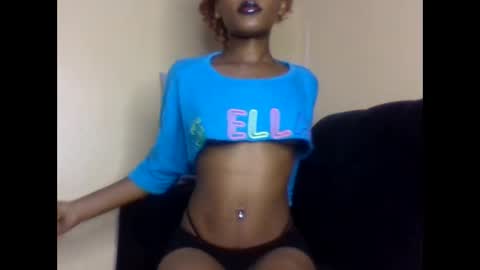 Snapshot of badgurllily chatting on 05-03-26, 11:22 Lily. online show from 05-03-26, 11:22