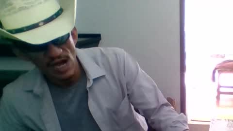 Mexican livin Off the Wall online show from 03-08-25, 10:02