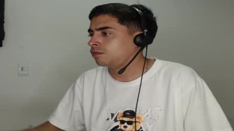 Juan Help us reach 100 likes online show from 12-23-24, 02:13