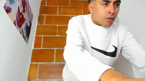 Juan Help us reach 100 likes online show from 12-25-24, 01:31