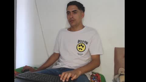 Juan Help us reach 100 likes online show from 01-13-25, 09:20