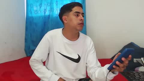 Juan Help us reach 100 likes online show from 01-19-25, 02:38