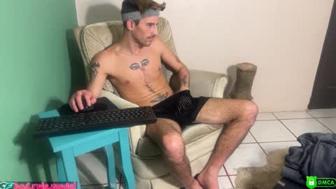 Alex online show from 01-26-25, 08:36