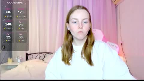 Snapshot of bae_cake__ chatting on 09-22-25, 07:38 Alice online show from 09-22-25, 07:38