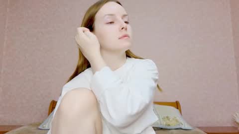 Snapshot of bae_cake__ chatting on 10-16-25, 05:14 Alice online show from 10-16-25, 05:14