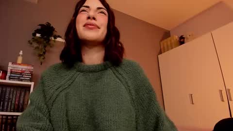 Snapshot of baeblossom chatting on 12-01-25, 04:12 Blossom online show from 12-01-25, 04:12