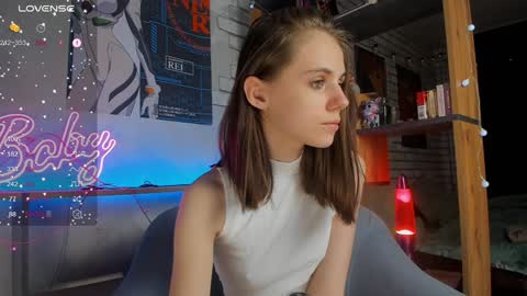 Snapshot of baenova chatting on 01-20-25, 06:10 Molly links in bio online show from 01-20-25, 06:10