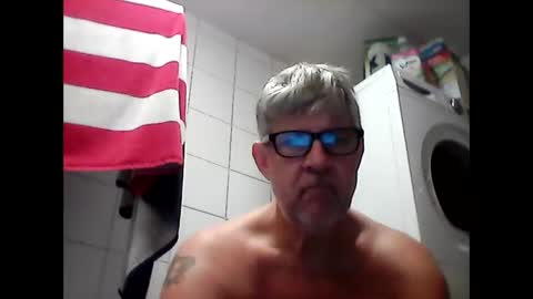 Snapshot of baggelina75 chatting on 12-08-24, 10:08 baggelina75 online show from 12-08-24, 10:08