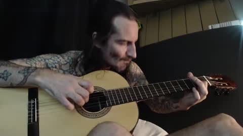 Snapshot of bailey39 chatting on 12-20-24, 05:36 Bailey online show from 12-20-24, 05:36