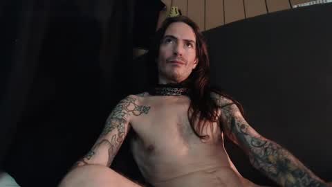 Snapshot of bailey39 chatting on 01-07-25, 06:48 Bailey online show from 01-07-25, 06:48