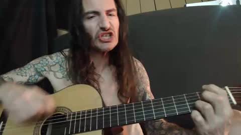 Snapshot of bailey39 chatting on 02-26-25, 04:36 Bailey online show from 02-26-25, 04:36