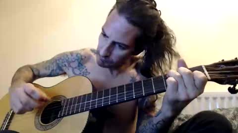 Snapshot of bailey39 chatting on 09-30-25, 12:59 Bailey online show from 09-30-25, 12:59