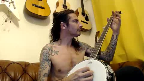 Snapshot of bailey39 chatting on 11-13-25, 01:59 Bailey online show from 11-13-25, 01:59